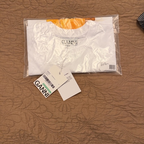 Ganni White T-Shirt | Size S | Peach Graphic Detail - Picture 6 of 7